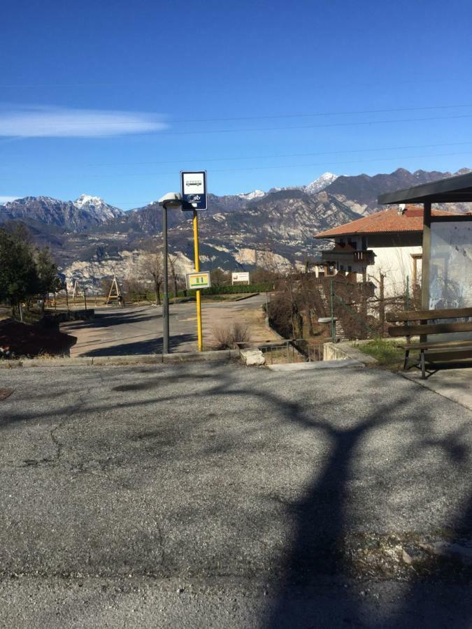 Apartamento Mansardino Malcesine Exterior foto